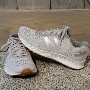 New Balance size 8